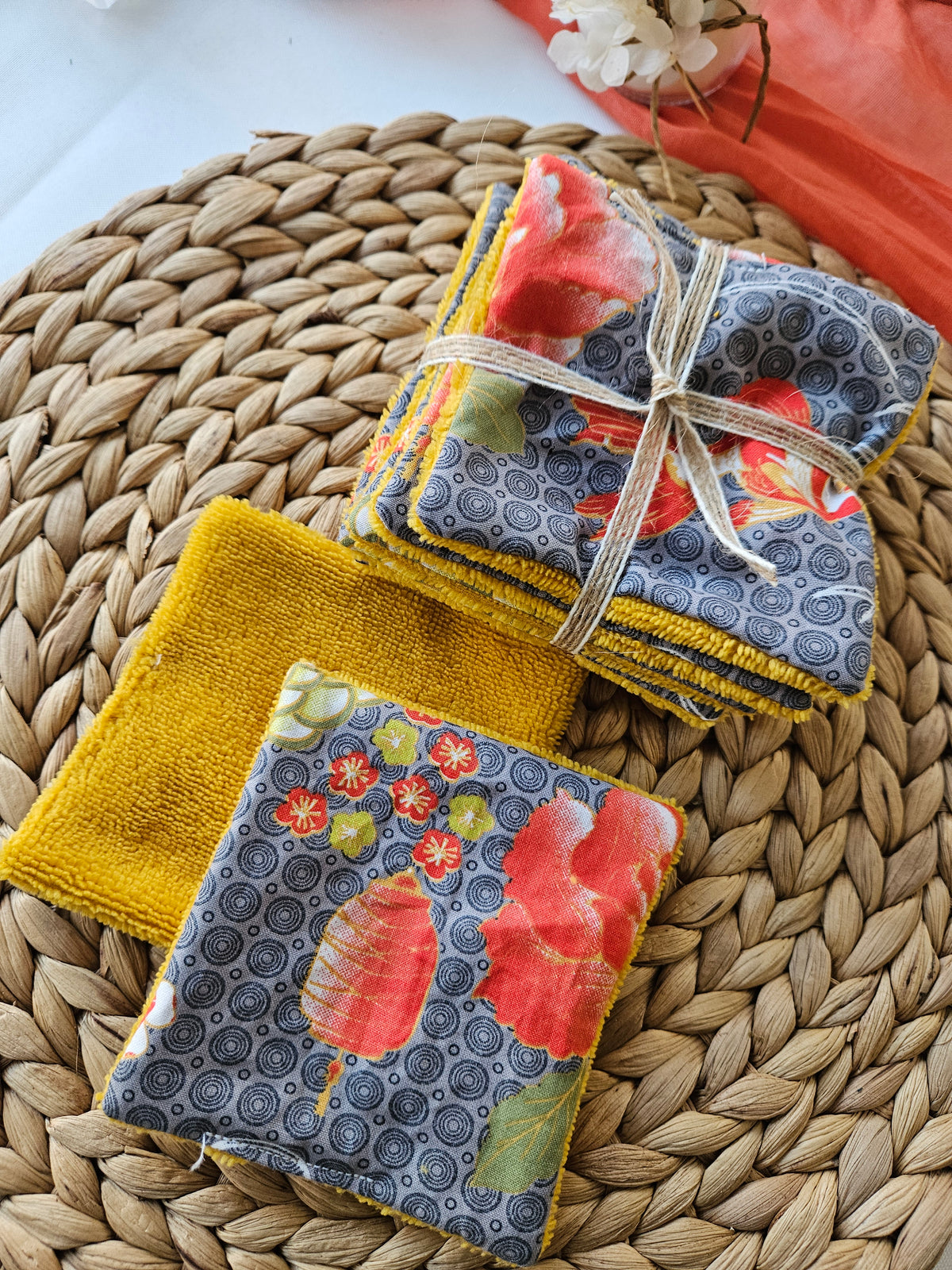 Lingettes démaquillantes lavables en fibre de bambou – À l’unité ou lot de 7