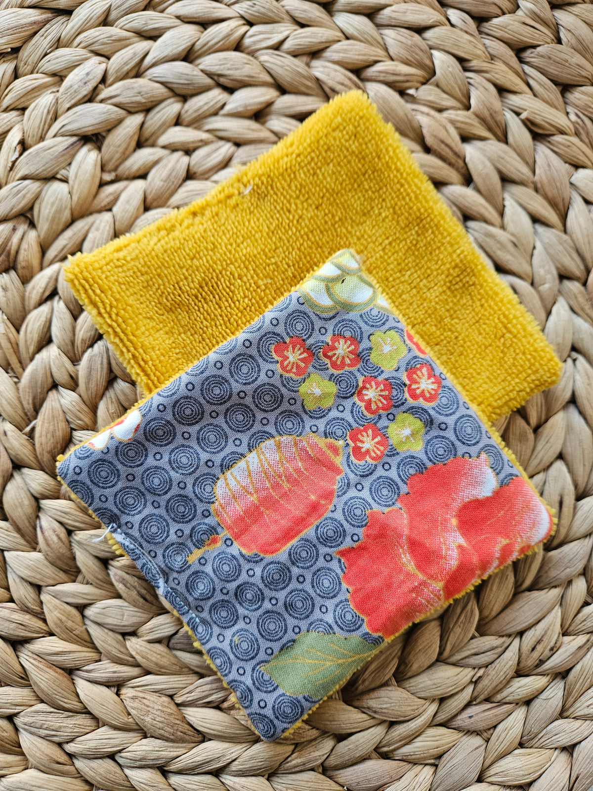 Lingettes démaquillantes lavables en fibre de bambou – À l’unité ou lot de 7