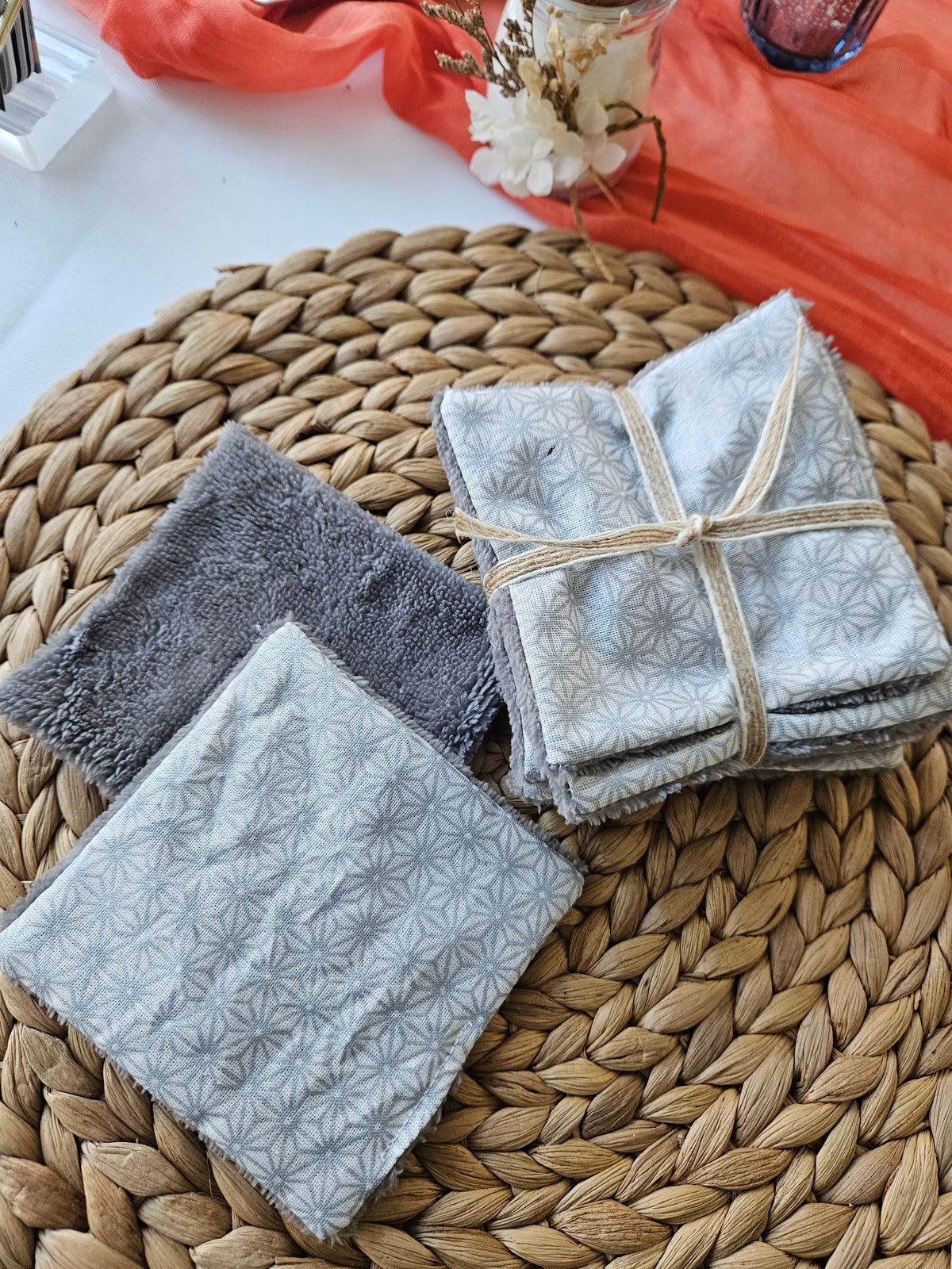 Lingettes démaquillantes lavables en fibre de bambou – À l’unité ou lot de 7