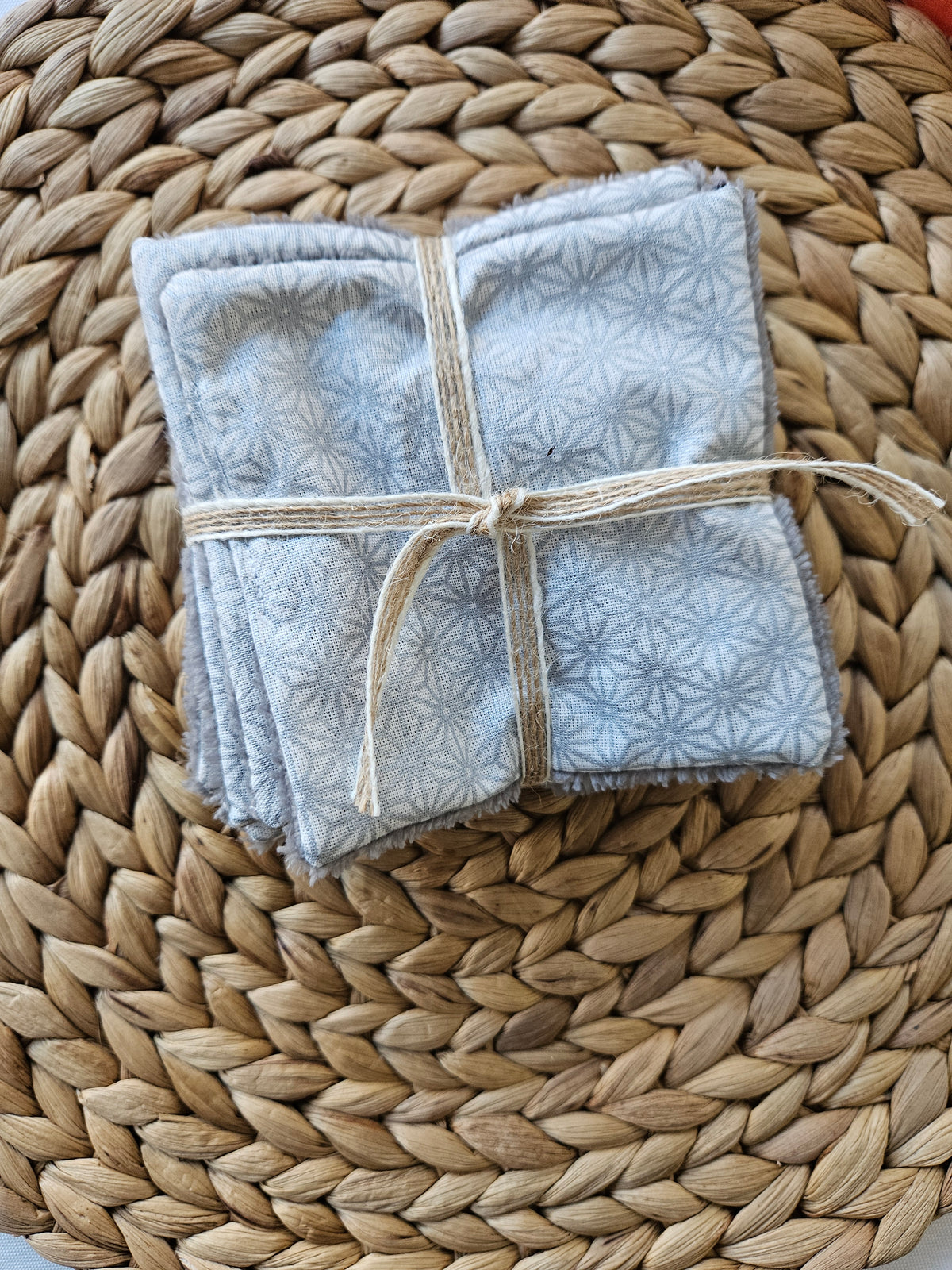 Lingettes démaquillantes lavables en fibre de bambou – À l’unité ou lot de 7